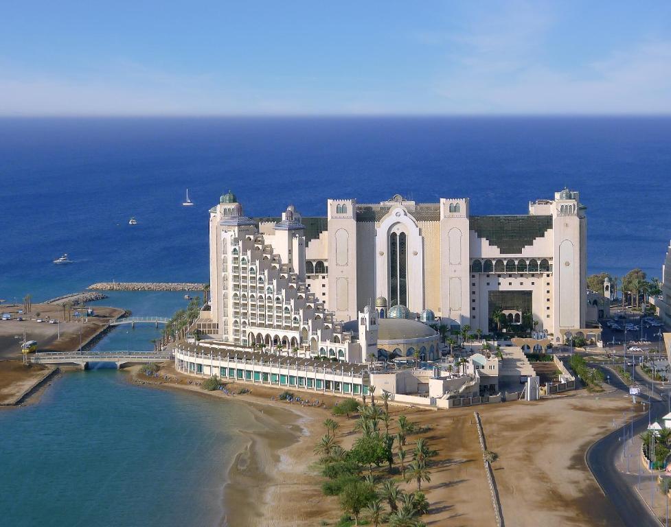 Herods Boutique Eilat A Premium Collection By Fattal Hotels Exterior foto The Grand Hotel