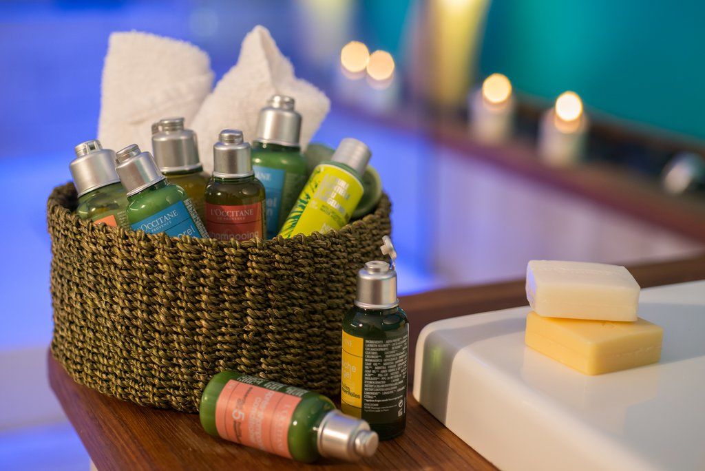 Herods Boutique Eilat A Premium Collection By Fattal Hotels Exterior foto L'OCCITANE products